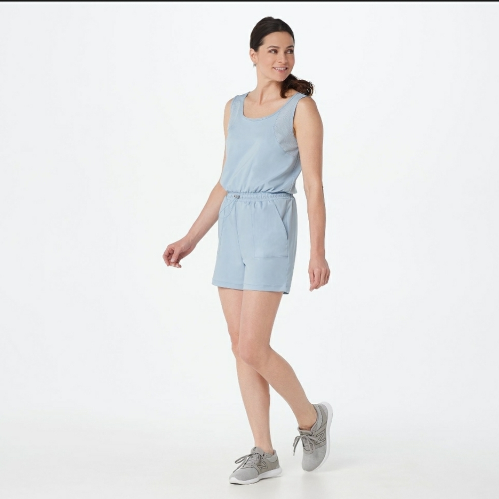 Zuda army green rompers. NEW.